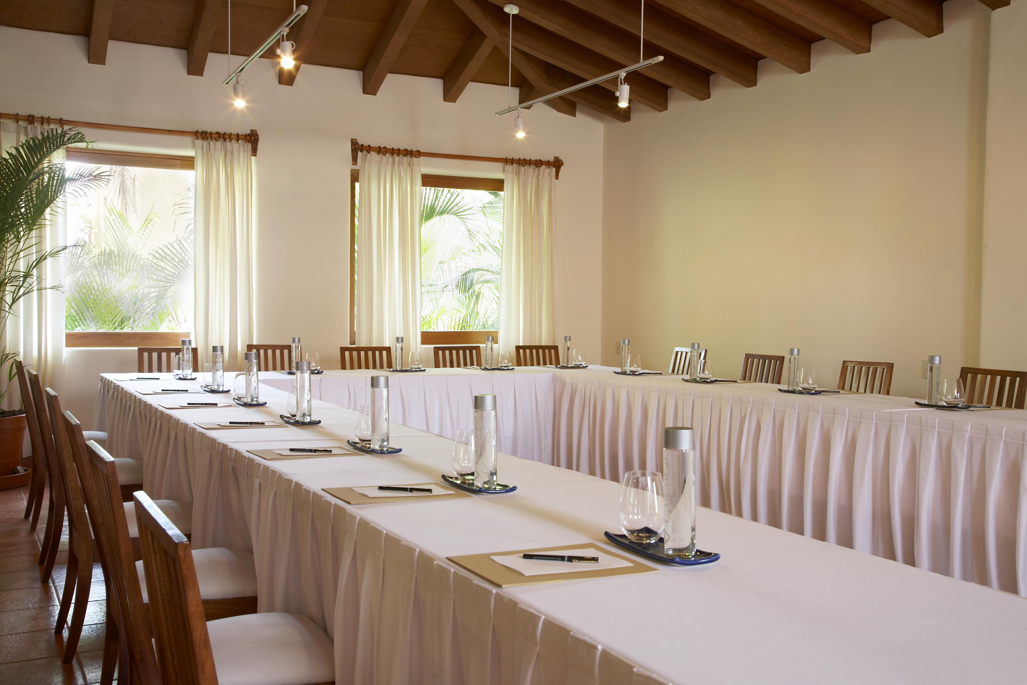 Thompson Zihuatanejo, A Beach Resort, By Hyatt Екстер'єр фото