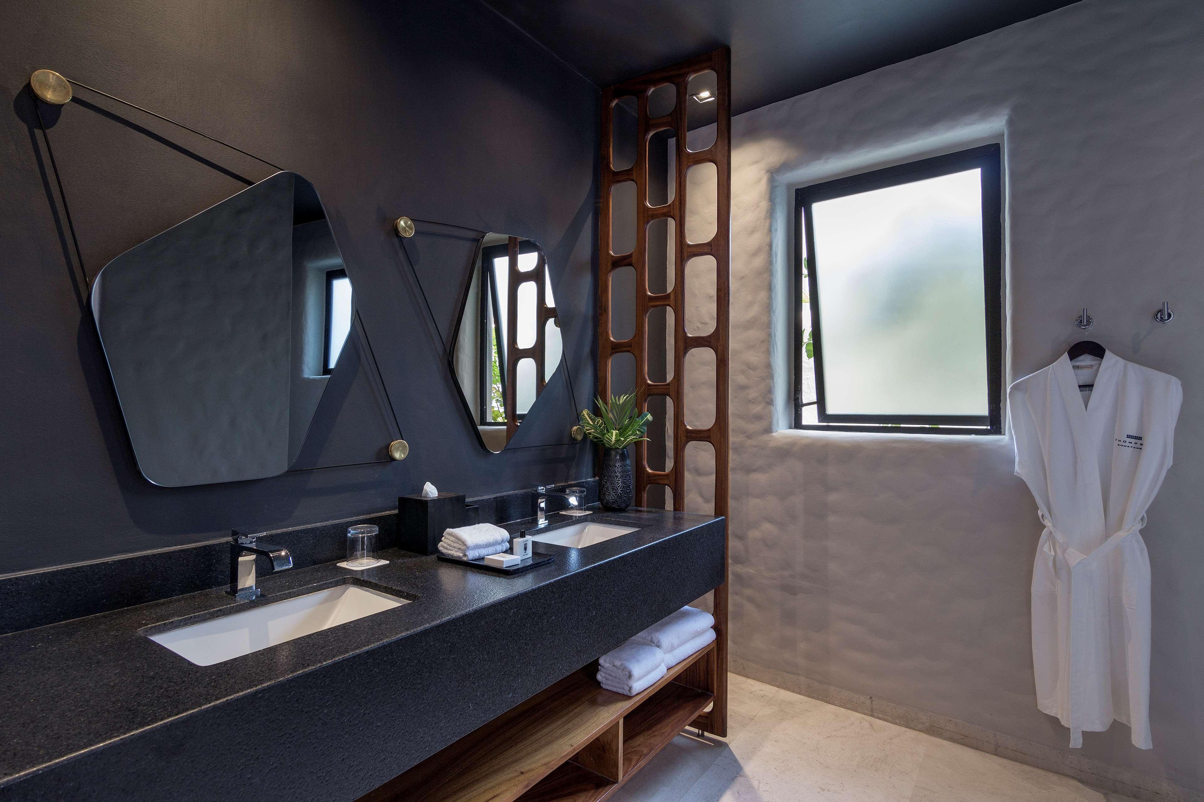 Thompson Zihuatanejo, A Beach Resort, By Hyatt Екстер'єр фото